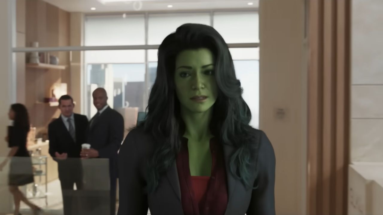 A imagem mostra She-Hulk em seu escritório