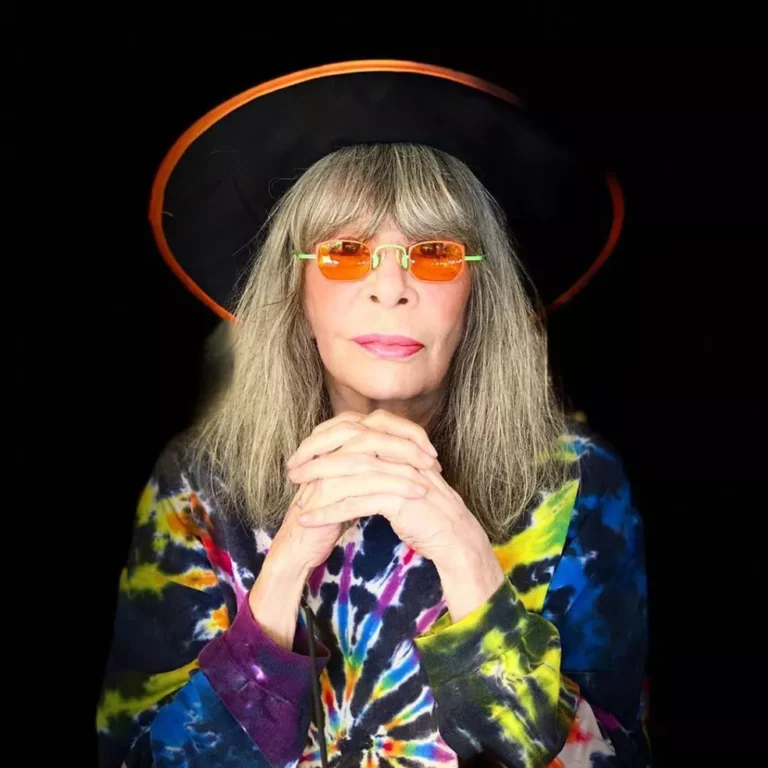 Resenha | Rita Lee: Uma autobiografia
