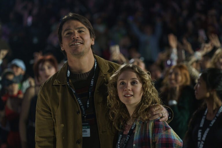 ARMADILHA: WARNER BROS. DIVULGA NOVO TRAILER DE FILME DIRIGIDO POR M. NIGHT SHYAMALAN